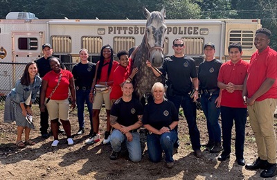 Mount Patrol Staff with horse and kids.